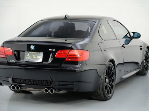 Used 2013 BMW M3 Coupe image 40