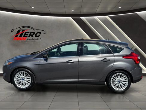 Used 2012 Ford Focus SEL FWD image 6