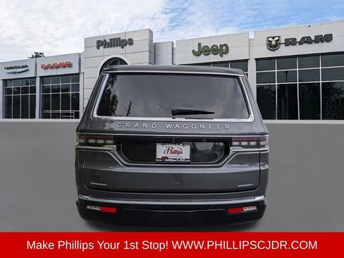 Certified 2022 Jeep Grand Wagoneer Series I w/ HD Trailer Tow Package AWD/4WD image 4