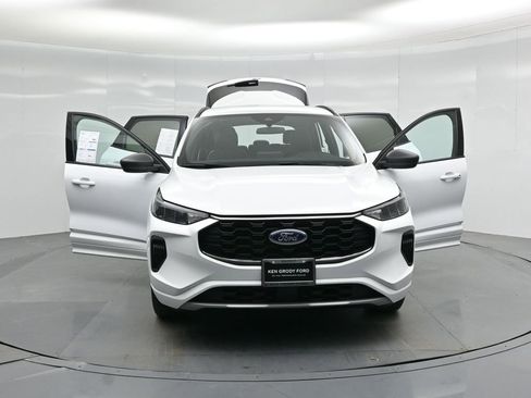 Certified 2023 Ford Escape ST-Line w/ Equipment Group 301A image 29