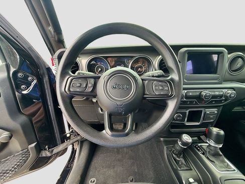 Used 2023 Jeep Wrangler Sport AWD/4WD image 12