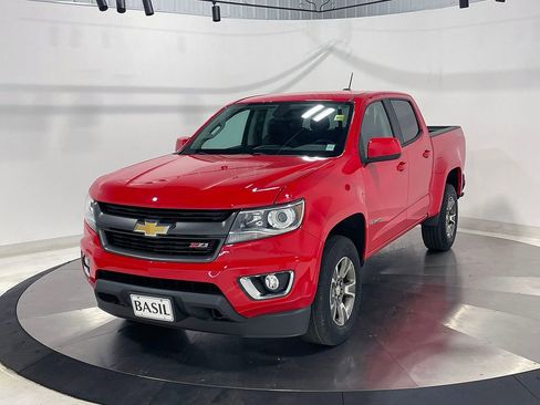 Used 2018 Chevrolet Colorado Z71 AWD/4WD image 9