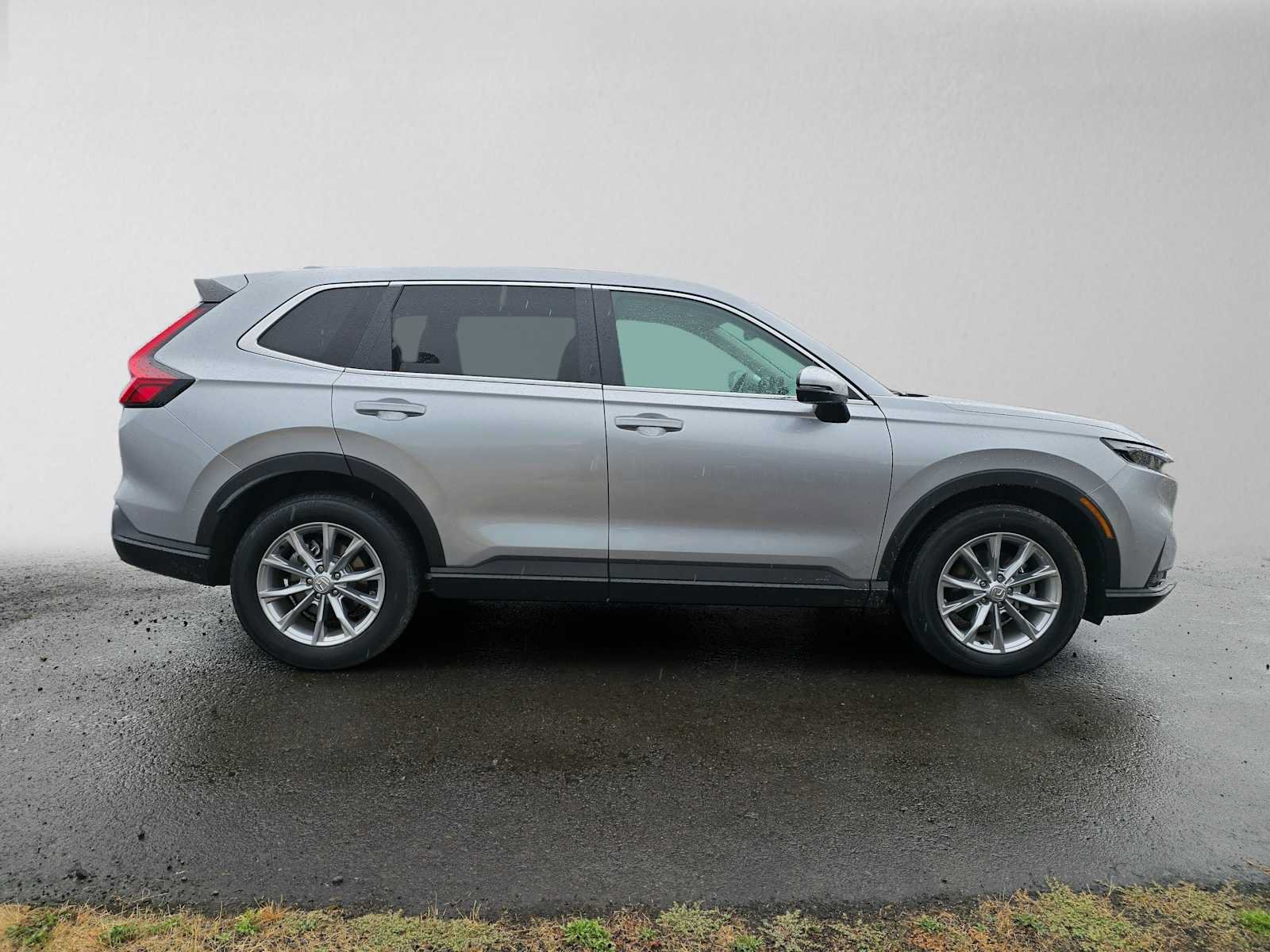 Used 2023 Honda CR-V EX-L image 2