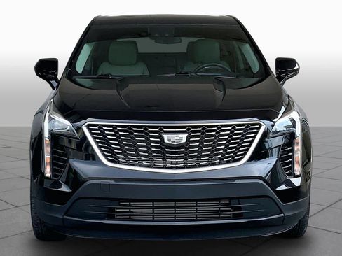 Used 2023 Cadillac XT4 Luxury w/ LPO, Onyx Lite Package FWD image 4