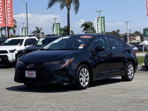 Certified 2025 Toyota Corolla LE FWD image 39