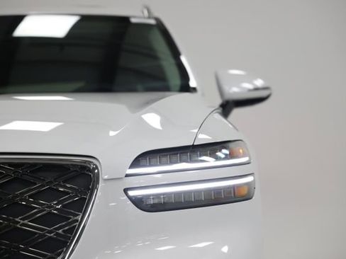 New 2026 Genesis GV70 2.5T Select AWD/4WD image 3