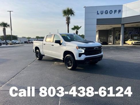 Used 2022 Chevrolet Silverado 1500 LT Trail Boss w/ Convenience Package II AWD/4WD image 1