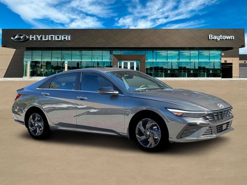 New 2026 Hyundai Elantra SEL Sport Premium FWD image 10