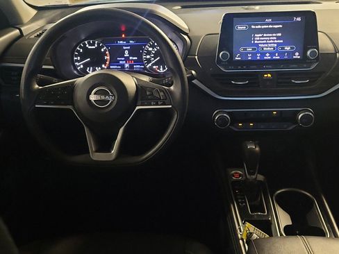 Used 2023 Nissan Altima 2.5 SV image 22