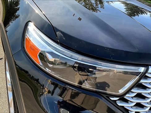 Used 2022 Ford Explorer Platinum w/ Equipment Group 601A image 28