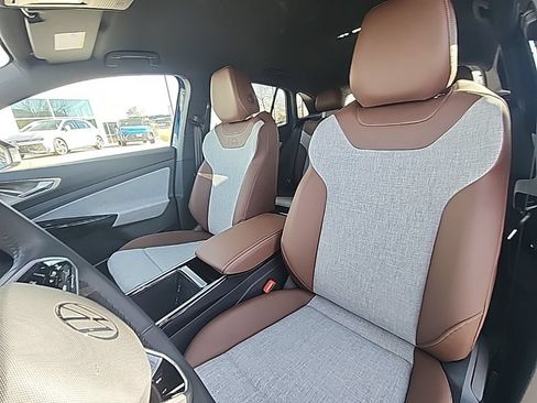 New 2026 Volkswagen ID.4 Pro AWD/4WD image 11