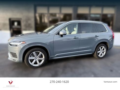 Used 2021 Volvo XC90 T6 Momentum image 1
