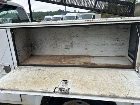 Used 2008 Ford F250 XL RWD image 24