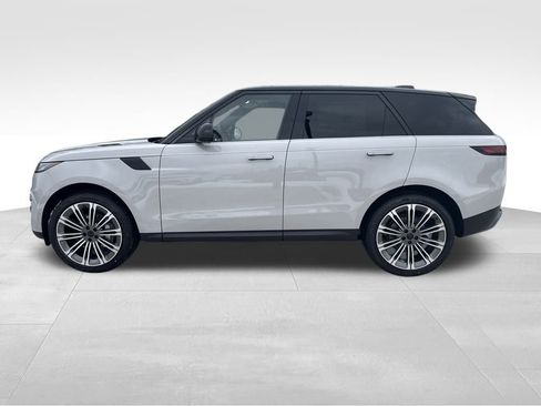 New 2026 Land Rover Range Rover Sport SE image 2