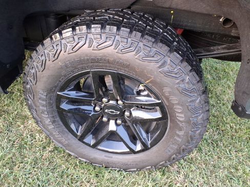 Used 2026 Chevrolet Silverado 1500 Custom Trail Boss image 4