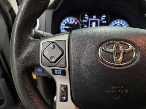 Used 2018 Toyota Tundra SR5 w/ SR5 Upgrade Package image 19