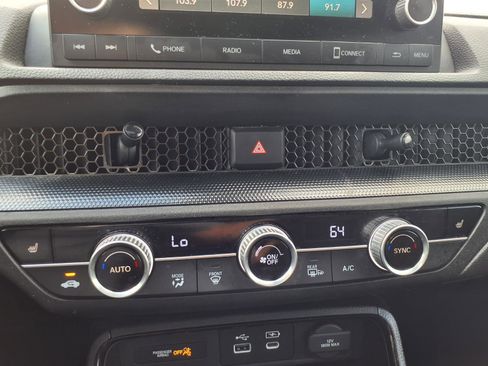 Certified 2023 Honda CR-V EX image 8