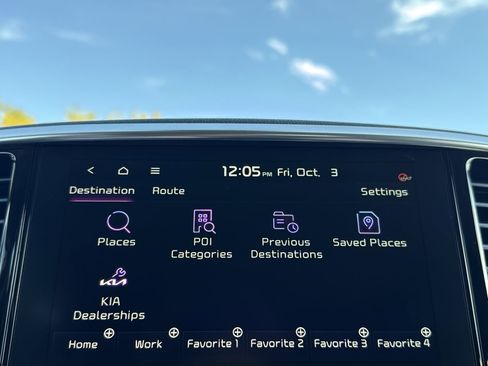 Used 2022 Kia Sportage EX w/ EX Technology Package image 19