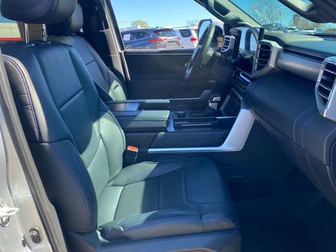 Used 2023 Toyota Tundra Platinum image 18