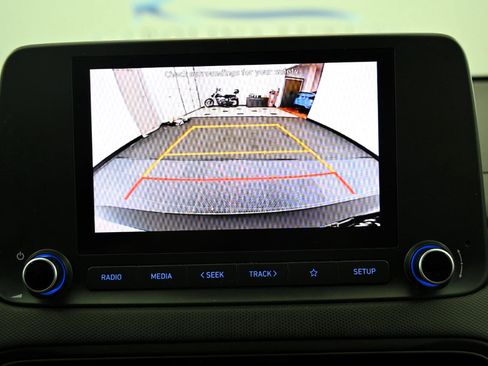 Used 2022 Hyundai Kona SEL image 24