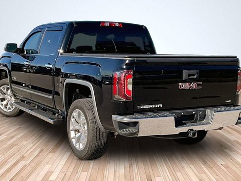 Used 2018 GMC Sierra 1500 SLT w/ Texas SLT Premium Package AWD/4WD image 10