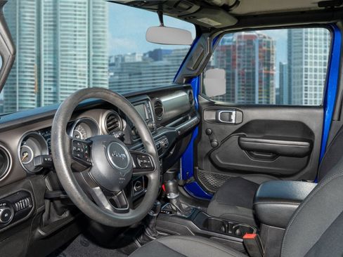 Used 2018 Jeep Wrangler Unlimited Sport image 12