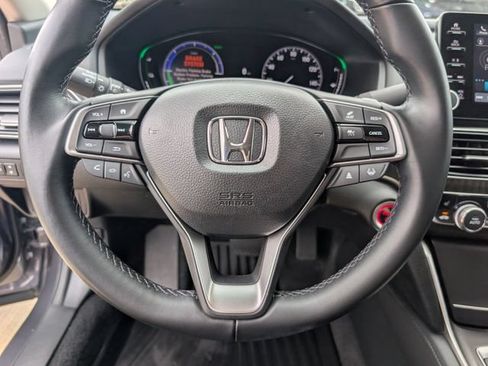 Used 2021 Honda Accord Touring image 10