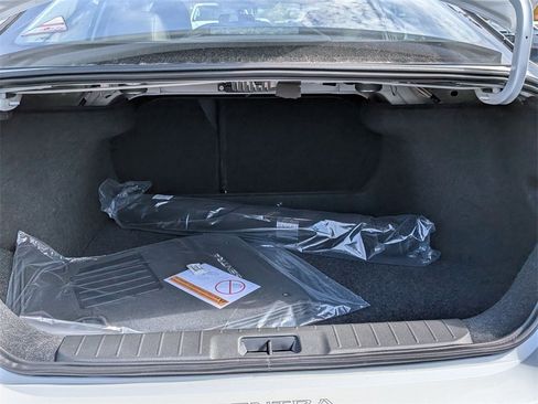 New 2025 Nissan Sentra SR w/ SR Premium Package image 20