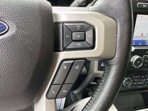 Used 2020 Ford F250 Lariat w/ Tremor Off-Road Package AWD/4WD image 32