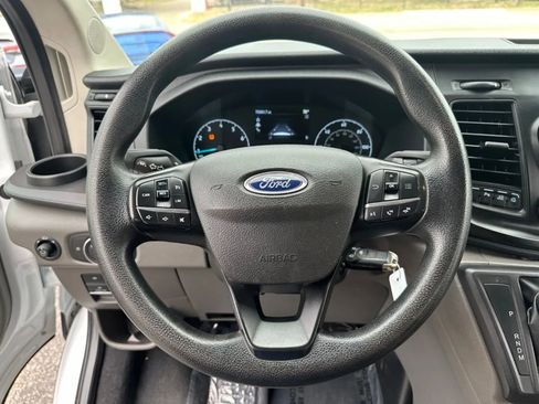 Used 2021 Ford Transit 350 XLT image 19