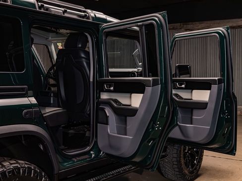 Used 2025 INEOS Grenadier Fieldmaster Edition image 30