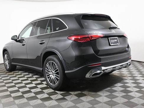 Used 2026 Mercedes-Benz GLC 300 4MATIC image 5
