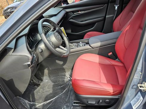 New 2026 MAZDA MAZDA3 Carbon image 5