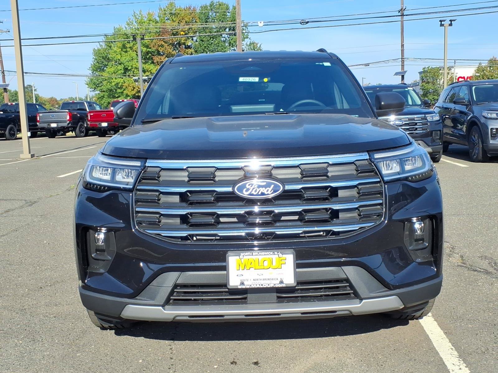 New 2027 Ford Explorer Active AWD/4WD image 2