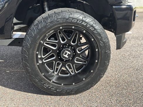 Used 2017 Ford F250 Platinum w/ Platinum Ultimate Package AWD/4WD image 13