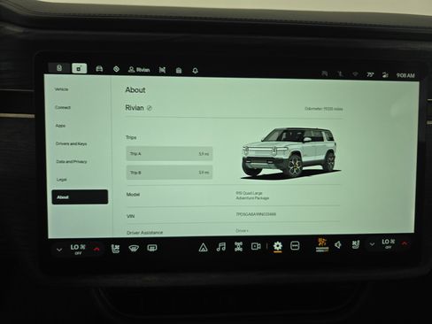 Used 2024 Rivian R1S Adventure AWD/4WD image 29