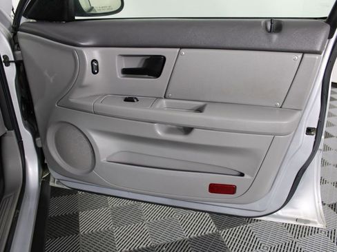 Used 2006 Ford Taurus SE image 21