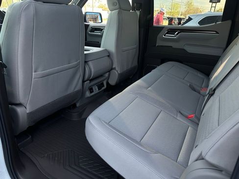 New 2026 Chevrolet Silverado 1500 LT w/ Z71 Off-Road Package image 14