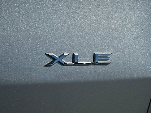 Used 2025 Toyota Grand Highlander AWD Hybrid image 33
