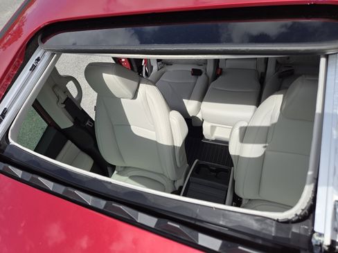 New 2026 Honda Odyssey EX-L image 3