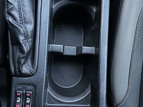 Used 2017 Subaru Crosstrek 2.0i Premium image 26