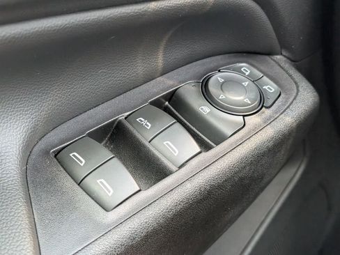 Used 2019 Chevrolet Equinox LT AWD/4WD image 12