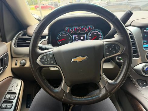 Used 2018 Chevrolet Tahoe LT AWD/4WD image 18