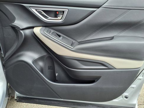 Certified 2022 Subaru Forester Limited image 8