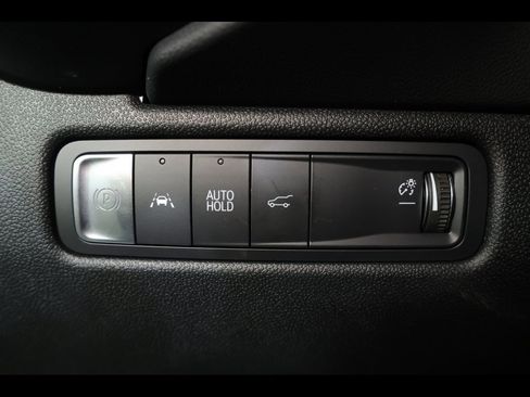 Used 2025 Chevrolet Equinox EV RS image 16