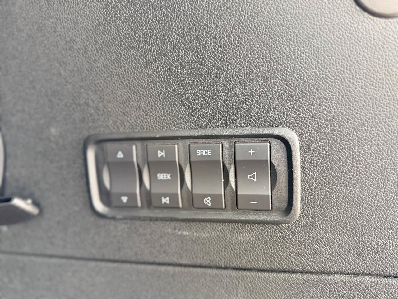 Used 2012 GMC Acadia Denali FWD image 22