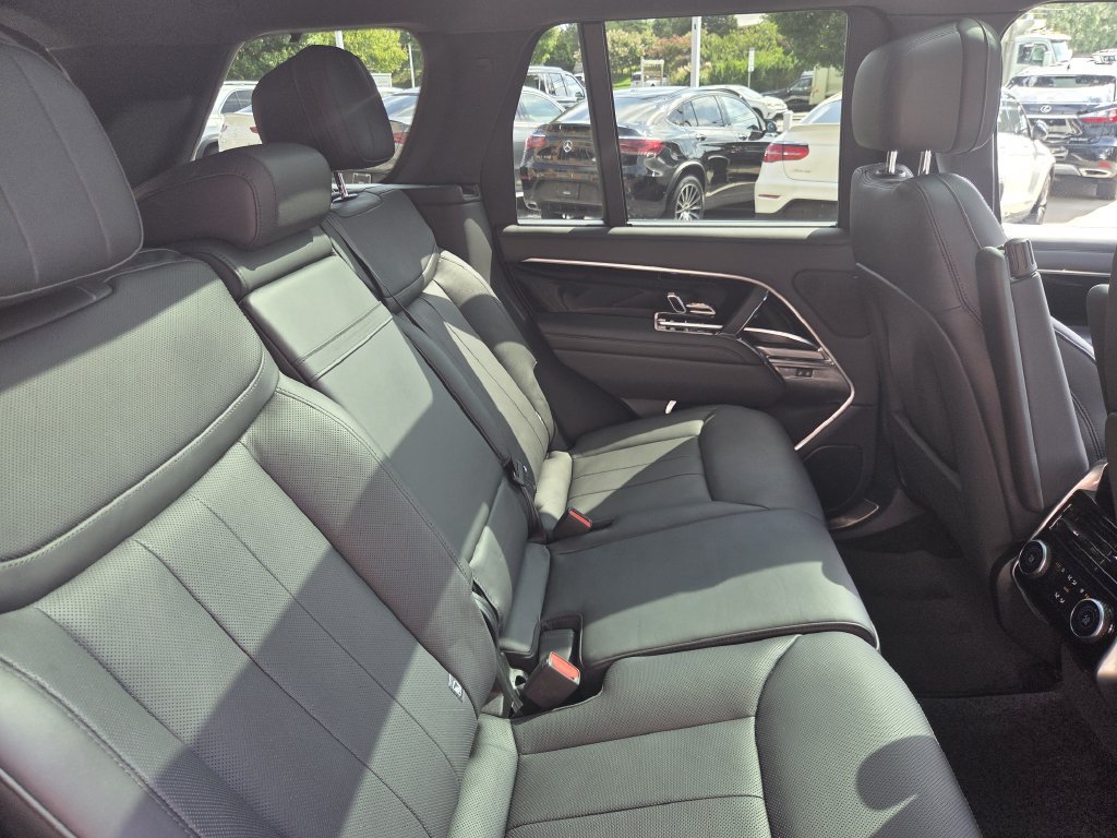 Used 2023 Land Rover Range Rover SE AWD/4WD image 35