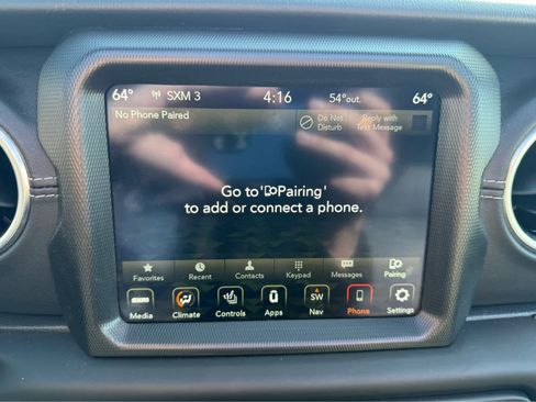 Used 2023 Jeep Wrangler Sahara w/ Cold Weather Group image 26