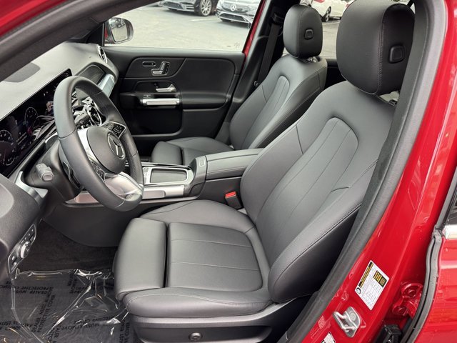 Used 2026 Mercedes-Benz GLB 250 image 16