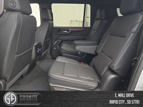 New 2026 GMC Yukon XL Denali w/ Sun & Power Step Package AWD/4WD image 25
